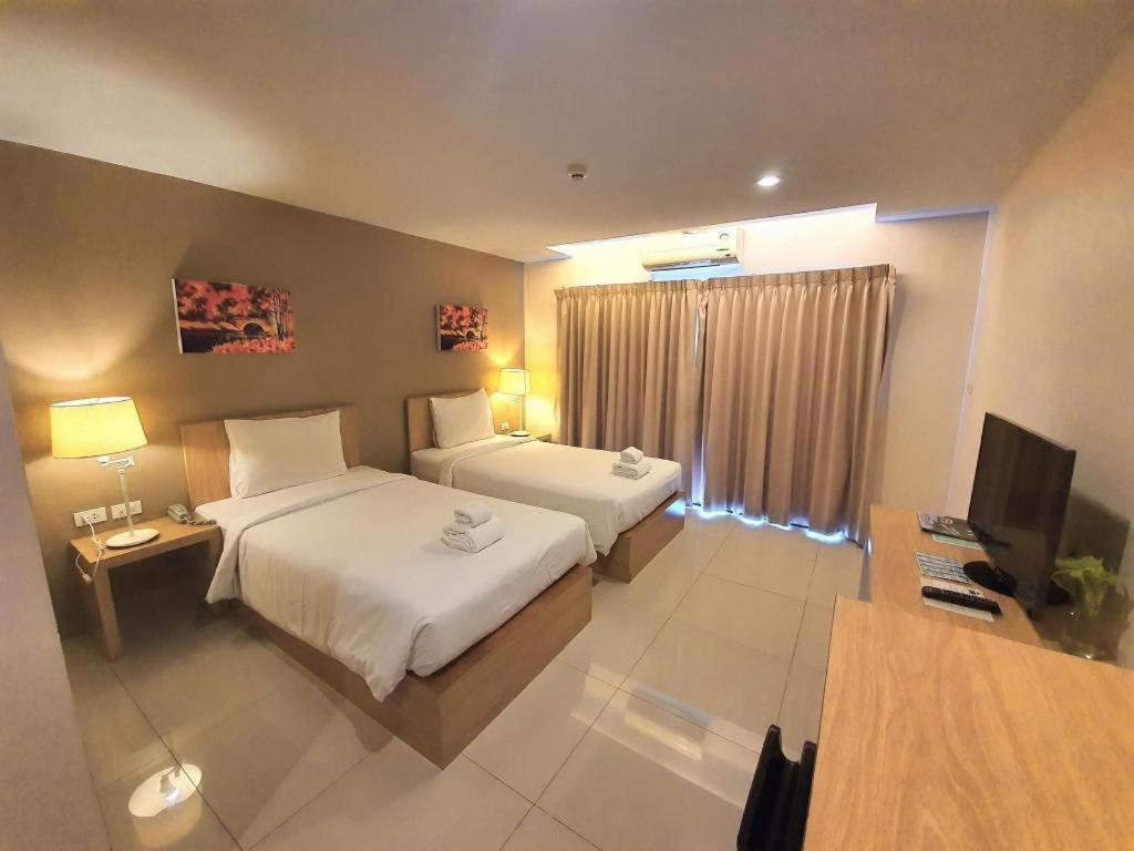 T5 Suites Pattaya Zewnętrze zdjęcie